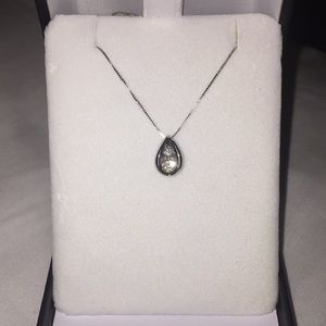 10k White Gold Diamond Pear Pendant